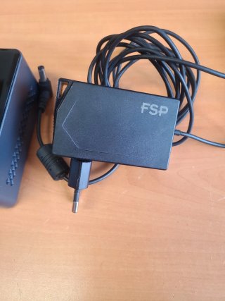 Intel NUC6CAYH Mini PC Gris