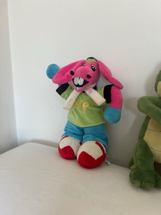 Peluches Cantajuegos