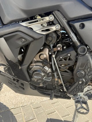 Yamaha Tenere world raid Negra
