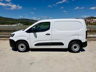 Peugeot Partner 2021