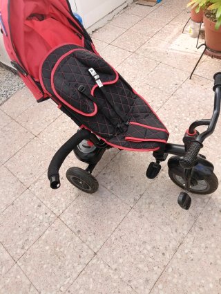 Triciclo infantil negro
