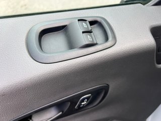 Ford Transit 350 96kW L4H3 Van Trend RWD