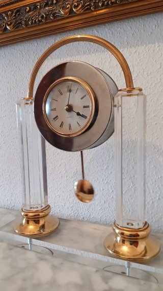 Reloj de péndulo de sobremesa