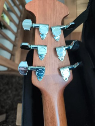 Ovation Celebrity Guitarra Acústica para zurdos