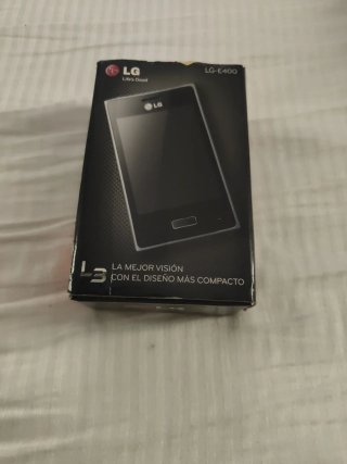LG E400 Movil Negro