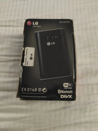 LG E400 Movil Negro