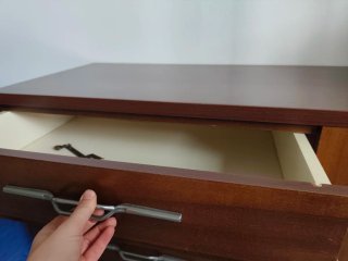 Cómoda con cajones y puerta