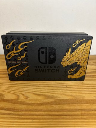 Nintendo Switch Monster Hunter Edition con scatola