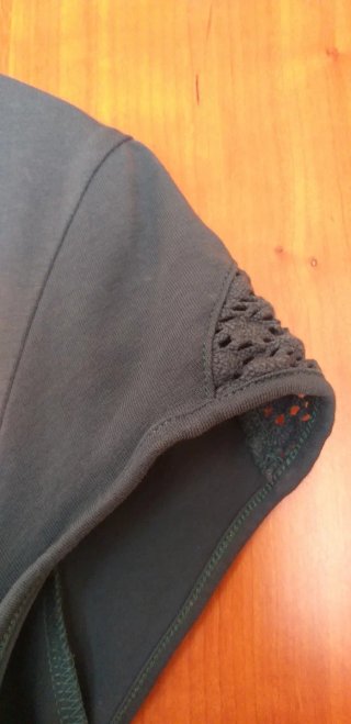 Conjunto pantalón encerado y camiseta