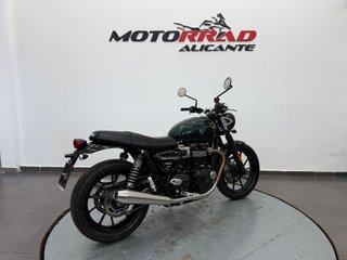 Triumph Street Twin