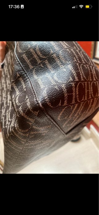 Bolso Carolina Herrera Marrón con certificado.