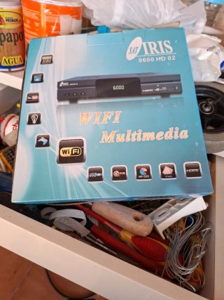 IRIS 9600 HD 02 Receptor Satélite WiFi
