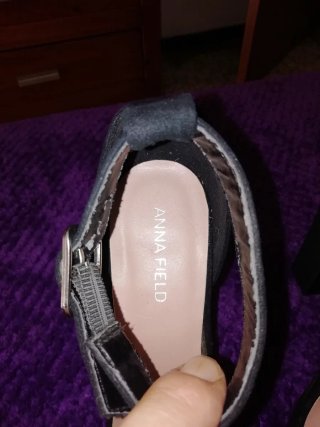 Zapatos de tacón ante negro