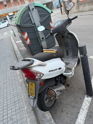 Ciclomotor Scooter Blanco