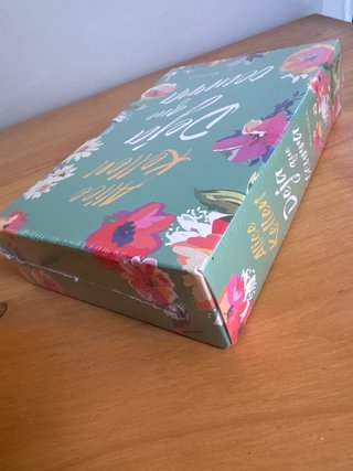 ESTUCHE DEJA QUE OCURRA (ALICE KELLEN)