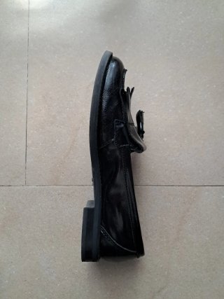 Mocasines negros mujer con flecos
