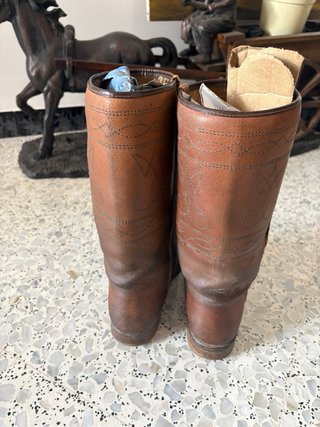 Botas camperas de cuero