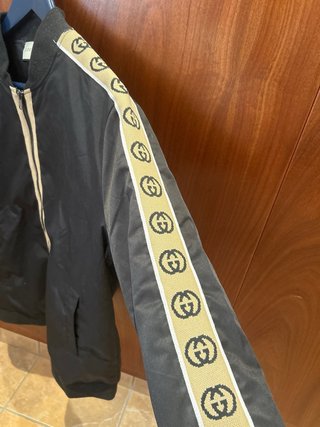 Chaqueta Gucci Negra y Beige