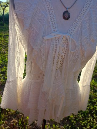 Blusa  Boho Encaje Blanca Talla Única