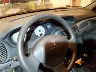 Renault Megane1.6 16v año 1999