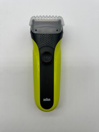 Braun Series 3 Rasoio Elettrico 300s