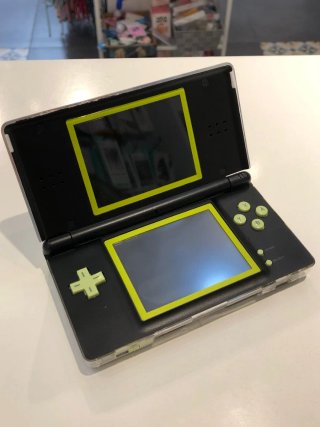 Nintendo DS Lite Custom Goku & Freezer