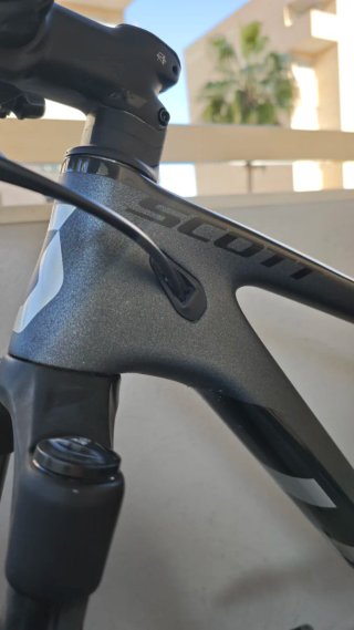 Bicicleta Scott Scale 29