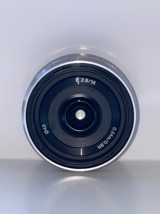 Objetivo Sony 16mm f/2.8 Full Frame E-mount
