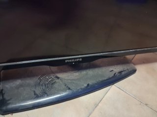 TV Philips Negra