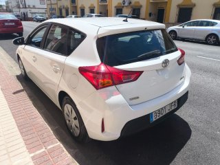 Toyota Auris 2015