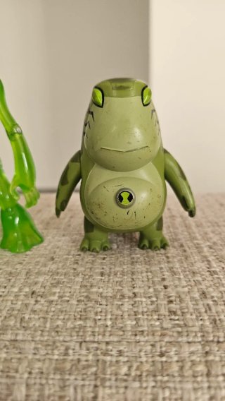 Lotto 3 Action Figure Ben 10 Ultimate Alien
