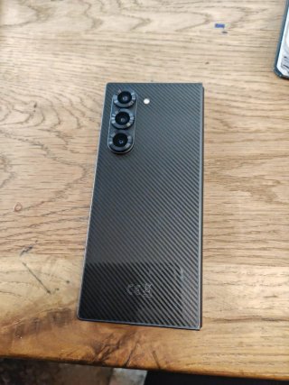 Samsung Galaxy Z6 Fold