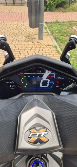 Kymco 360 DTX Maxi Scooter Negra/Gris