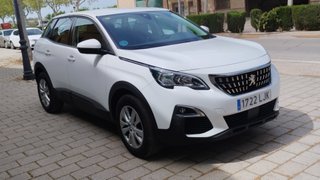 Peugeot 3008 2020,130CV,NAVEGADOR,6VELOCIDADES