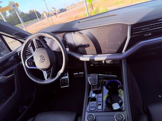Volkswagen Touareg eHybrid R 3.0V6 TSI 340kW (462CV) Tip 4M