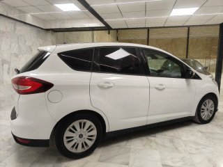 Ford C-MAX SIN AD-BLUE DIESEL 2019