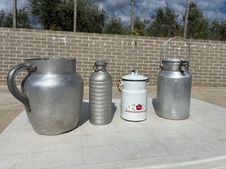 Lote 4 contenitori latte antichi rari