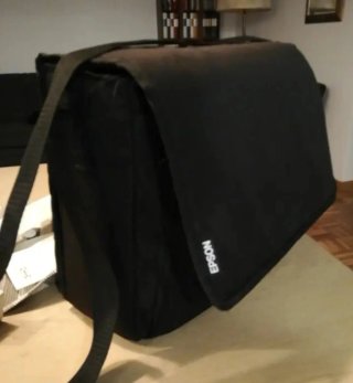 Proyector Epson con mando