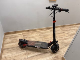 Patinete Eléctrico con Luces LED