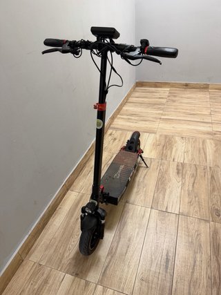 Patinete Eléctrico con Luces LED