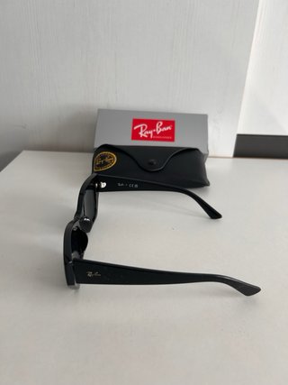 Ray-Ban Zena RB4430 negras