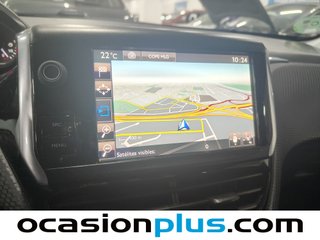 Peugeot 2008 BlueHDi 100 Style 73 kW (100 CV)