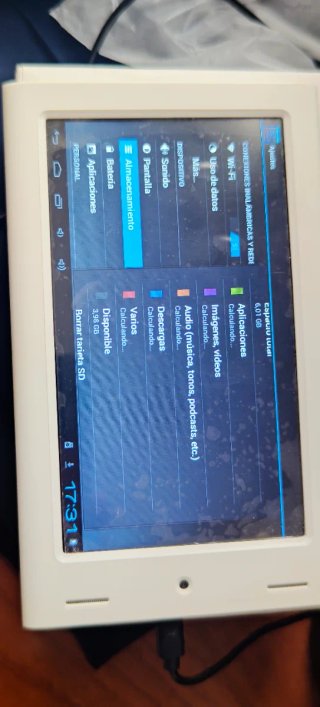 Tablet Hyundai A7 7