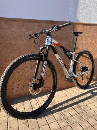 BICICLETA WILIER 110 FX DE CARBONO