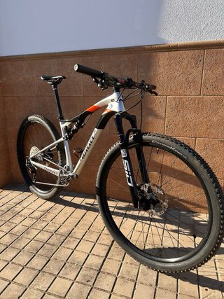 BICICLETA WILIER 110 FX DE CARBONO