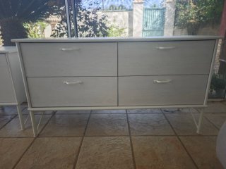 Mueble Ikea blanco madera