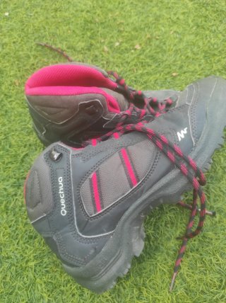 Botas de montaña grises y rosas talla 37