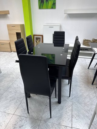 Lote Mesa Extensible + 6 Sillas Negras - NUEVOS