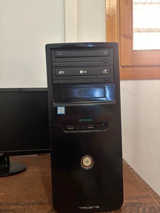 Ordenador y Monitor Acer LG Negro