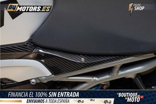 BMW M 1000 R .
